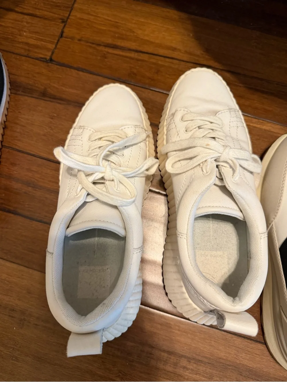 Dolce Vita white Platform Sneakers